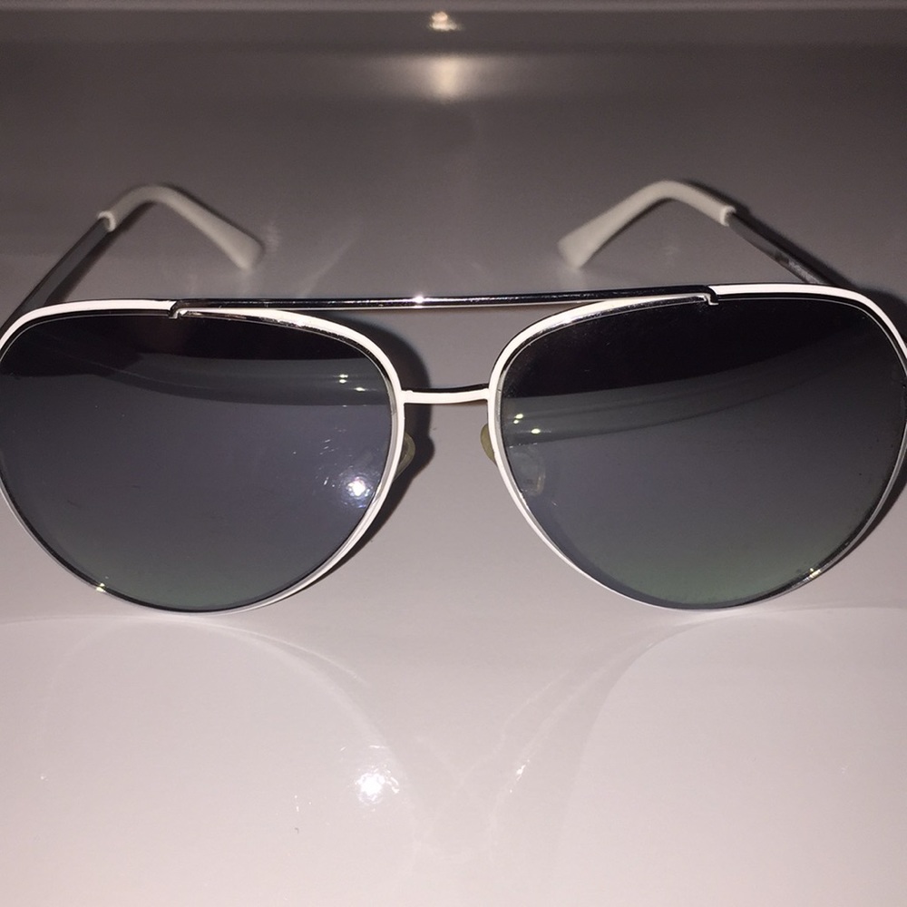 Rocawear Aviators! White/Silver 🕶